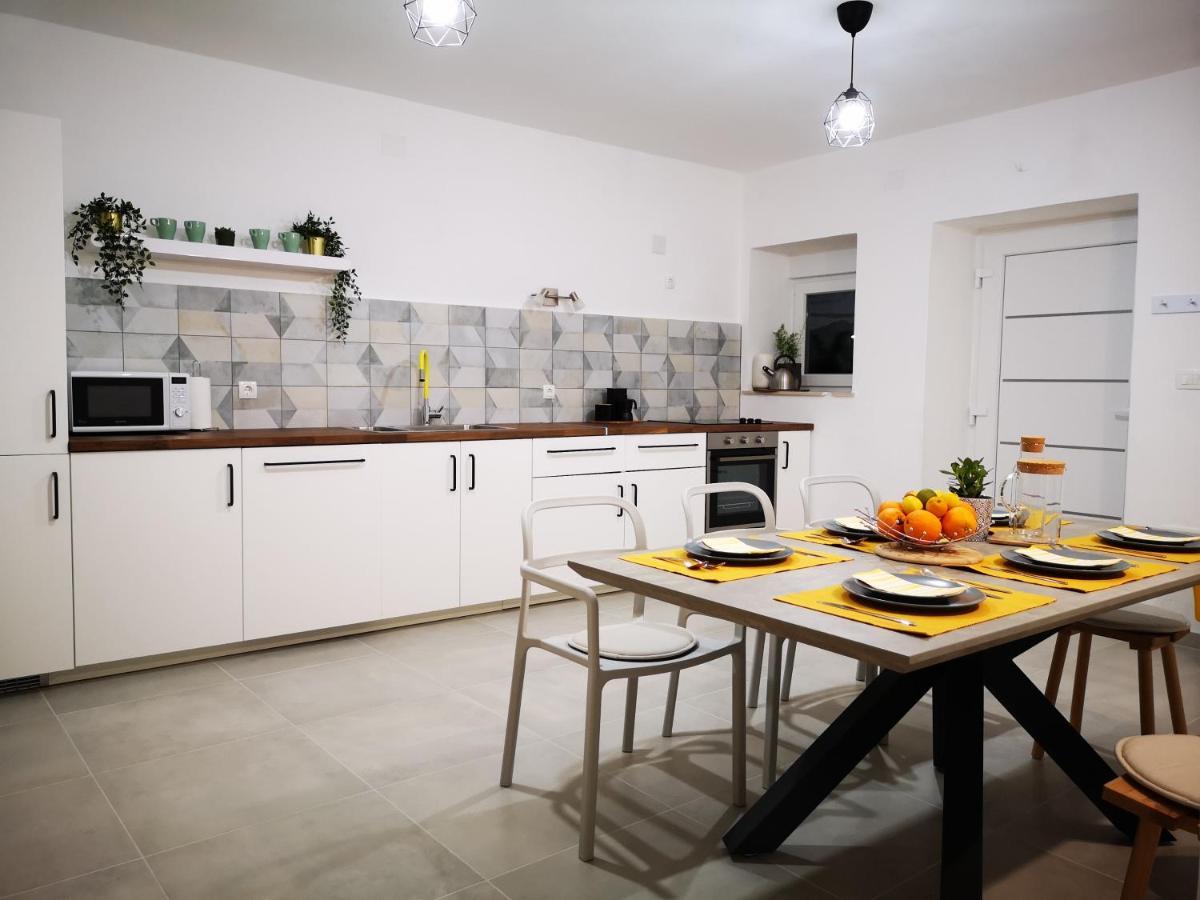Apartment Sunrise, Coastal Istra, Pula Duga Uvala Pavicini Exterior foto